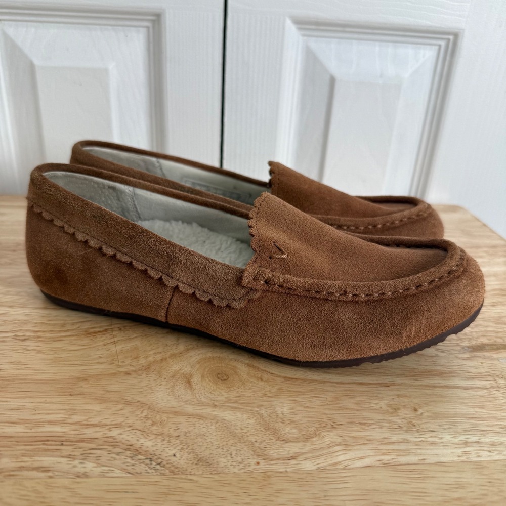 Vionic McKenzie Moccasin Slipper 6 Toffee Suede Scallop Cozy Cottagecore‎